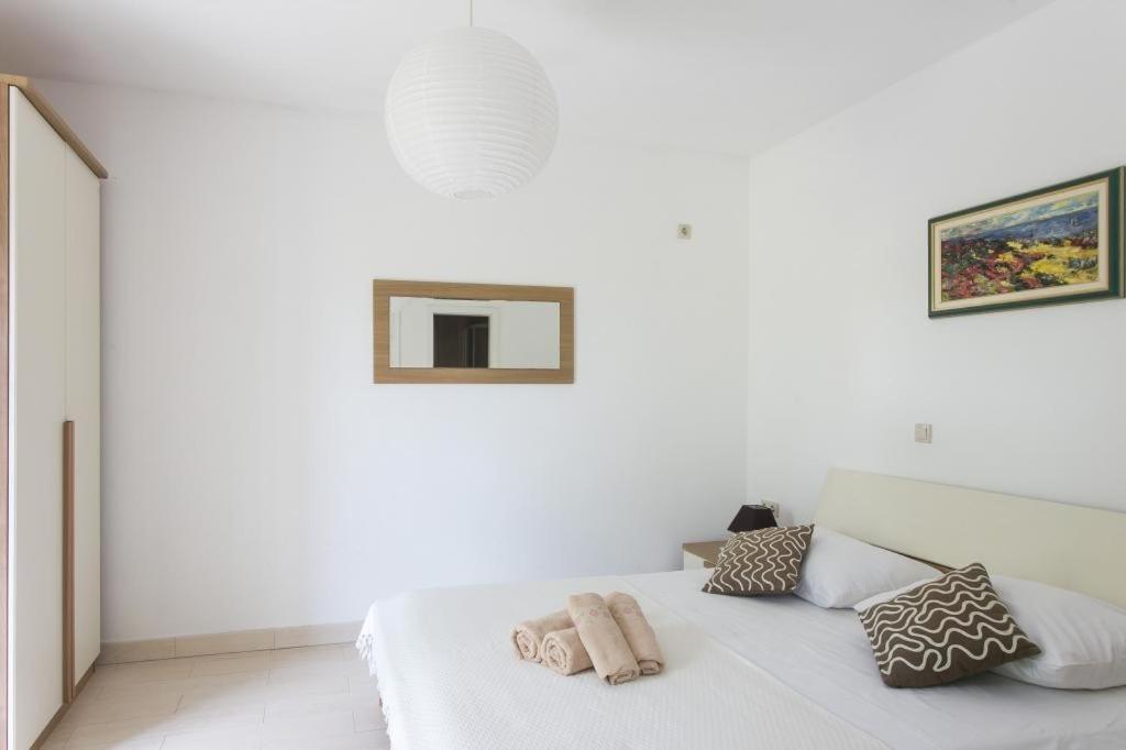 Apartments Maria Donje Celo Bagian luar foto