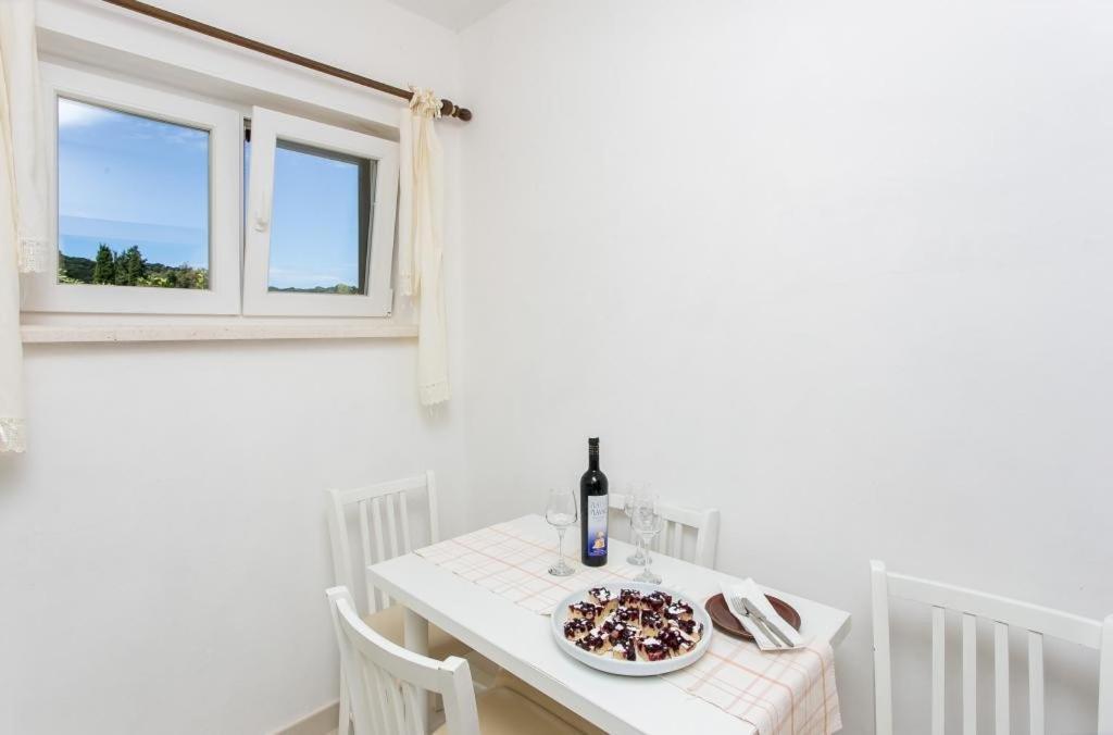 Apartments Maria Donje Celo Bagian luar foto
