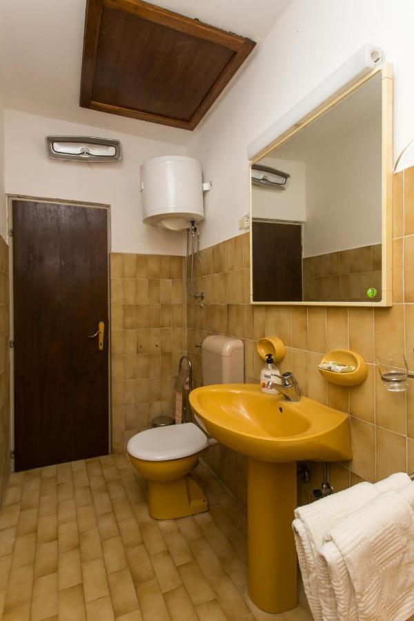 Apartments Maria Donje Celo Bagian luar foto